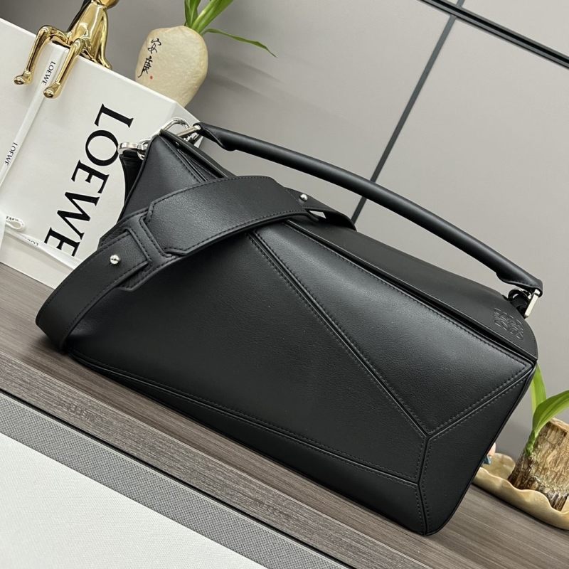 l*ew* handle bags